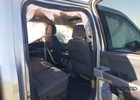 2024 Ford F-150 Xlt z USA, uszkodzony, nr VIN 1FTEW3K88RKD20726